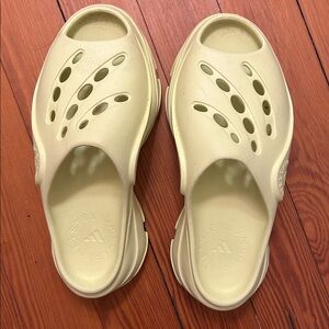 Stella McCartney Adidas Slides